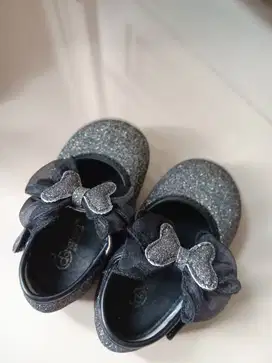 Preloved Sepatu Donatello Anak perempuan