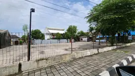 Jl Letjend Suprapto Solo, hoek, dekat Jl Kutai Raya