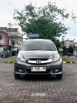 Mobilio e manual 2014