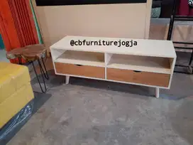 Meja TV / Meja Tamu Classic