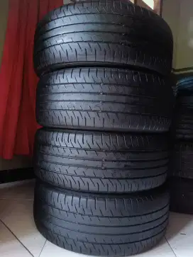 DUNLOP SPORTMAXX 215/55 17 set 4 biji tubeles