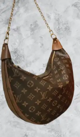 Preloved LV Loop hobo monogram