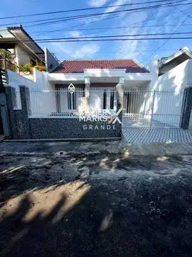 Dijual Rumah Baru Renovasi Gress di Puncak Dieng, Tengah Kota Malang