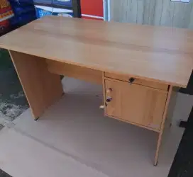 Meja tulis(MT 120)