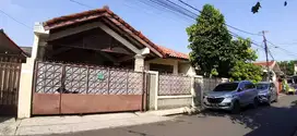 Rumah di Kalibata, Pancoran. Jakarta Selatan. Dekat pejaten village