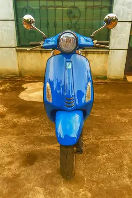 Vespa Primavera I Get Abs 2018 Low KM