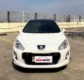 Peugeot 308 Turbo Tahun 2012 Automatic Putih