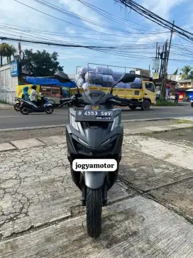 Vario 160 th 2022 NEGO ALUS