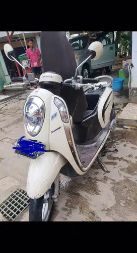 Motor honda scoopy 2013