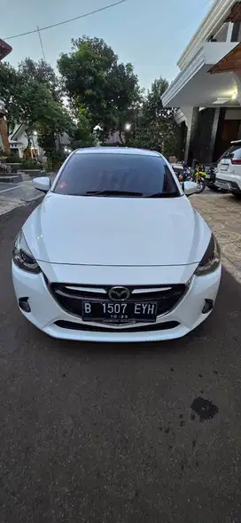 Mazda 2 2016 Bensin