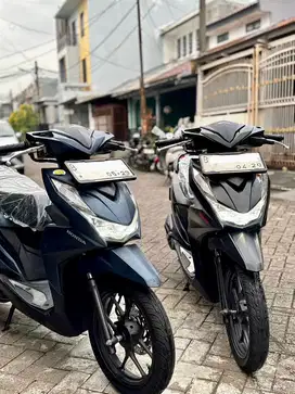 Km 720 Kilo❗️Beat Deluxe 2024 Biru/hitam Like New Last edition CBS ISS