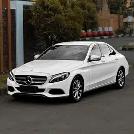 (CASH) Mercedes Benz C200 Avantgarde W205 2016