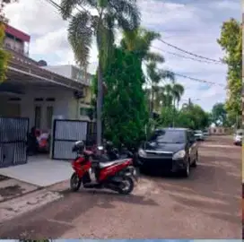 Jual Rumah Di Cluster Harapan Indah bekasi harga santuyy (C0561)