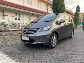 Honda Freed E Matic PSD 2011