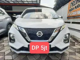 Livina VL At 2019 Putih DP Murah
