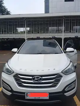 Hyundai Santa Fe 2015 Bensin