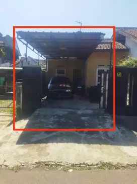 Dijual bangunan untuk hunian maupun usaha, lokasi strategis