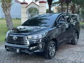 Toyota Innova V Diesel 2022 Matic Hitam Favorit