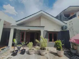 Terbukti tidak Banjir - Dijual Rumah di Cipondoh