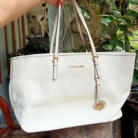 Tas Michael Kors Putih Casual