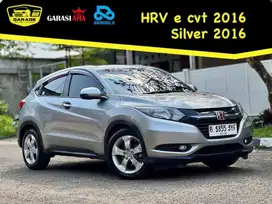 Honda HRV E cvt Silver 2016. Hatchback Irit Lincah Bertenaga