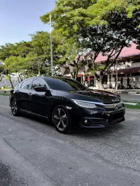 Civic 1.5 turbo tahun 2018 akhir asli plat bl