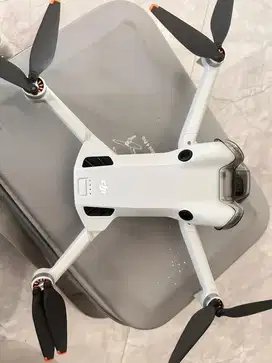 Dji mini 4 pro masih mulus 97% harga bisa nego