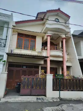RUMAH DI BAWAH HARGA PASARAN