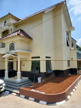 Disewakan Rumah 2 lantai  di Mutiara Depok (Lokasi Strategis)
