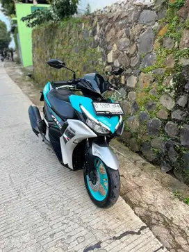 Yamaha aerox 2023