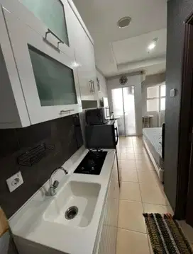 Di sewakan ukuran 22m2 , apart studio, furnish lengkap