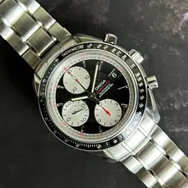 OMEGA Speedmaster Date Inverted Panda 40 mm Automatic