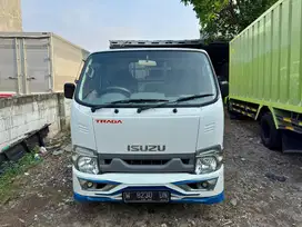 Isuzu Traga Pick Up AC PS Tape KM130rb