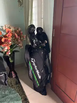 STIK GOLF JARANG PAKAI