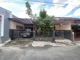 Rumah Kost Dijual di Jl Damai Kaliurang Luas 300 an
