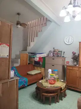 DIJUAL RUMAH 1,5 LANTAI DI PRIMA HARAPAN REGENCY BEKASI