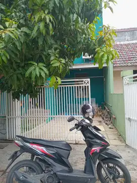 DIJUAL RUMAH 1,5 LANTAI DI PRIMA HARAPAN REGENCY BEKASI