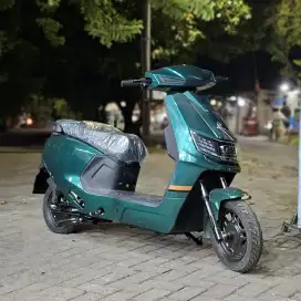 BELI SEPEDA LISTRIK VARILUX SR SEKARANG DAN DAPATKAN BONUS SPESIAL 