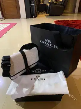 Tas Coach Putih (BU)-Original
