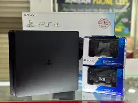 PS4 Slim 1TB Fullgame 09.00