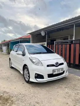 Dijual Toyota Yaris S limited TRD/AT 2013
