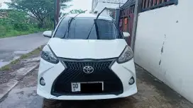 Sienta G matic 2017 full upgrade