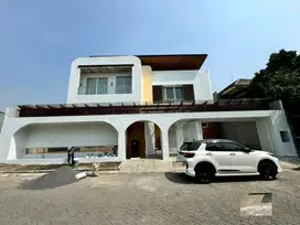 DIJUAL RUMAH KEBONSARI ELVEKA GRAHAMAS JAMBANGAN SURABAYA RON.A2164