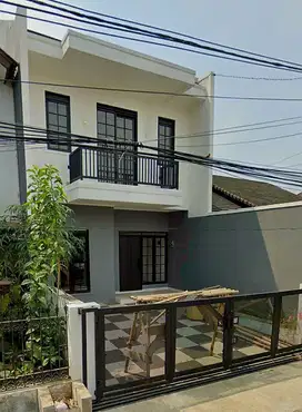 Rumah Baru Kekinian 2 Lantai Siap Huni Turangga Buah Batu Bandung