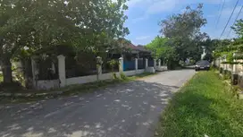 Rumah Hitung Tanah di Perumahan Fajar Indah Jajar Laweyan Solo