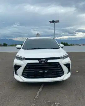 DP 7JT TOYOTA AVANZA E MANUAL 2025 / MATIC CVT KREDIT HITAM PUTIH GREY