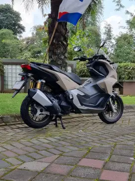 Honda ADV 160 ABS Keyless Thn 2024 Cream Nopol N Odo 1rb Koko Motor