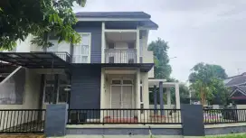 Disewakan Rumah Victoria Park Karawaci Tangerang posisi Huk..