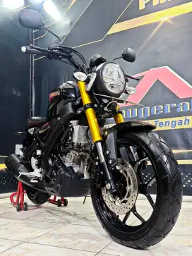 Stock fresh Yamaha XSR 155 TH 2023 odo 1rb hitam glossy
