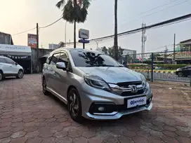 TDP Rendah Honda Mobilio 1.5 RS Bensin-AT 2015 Abu-Abu CSMLB